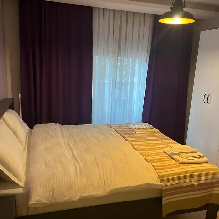 Comfy Flat, Close To The 