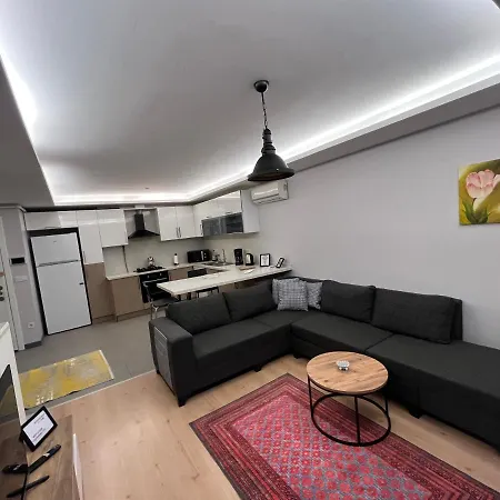 Lägenhet Comfy Flat, Close To The 