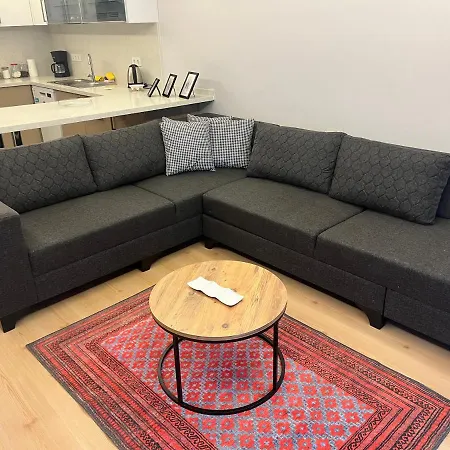 Apartment Comfy Flat, Close To The 