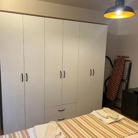 Comfy Flat, Close To The 